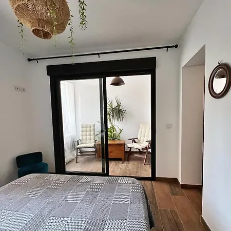 Casita Con Encanto A 200m De La Playa Alicante